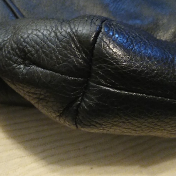 Coach - Picture 4 of 11